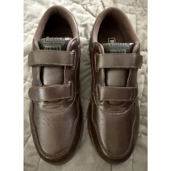 NEW Propet Lifewalker 11.5M Men’s Shoes Sneakers Brown Leather Hook and Loop